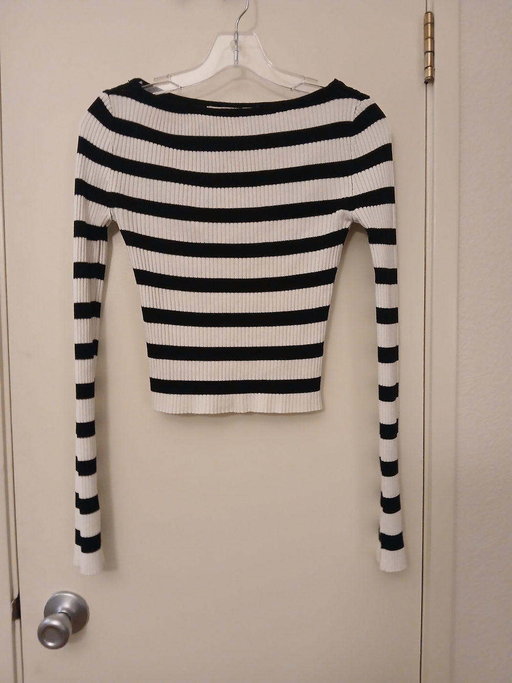 Striped Ribbed Long-Sleeve Top - Black & White